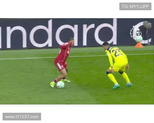 恩古莫哈以17岁233天成利物浦英超最年轻德比球员